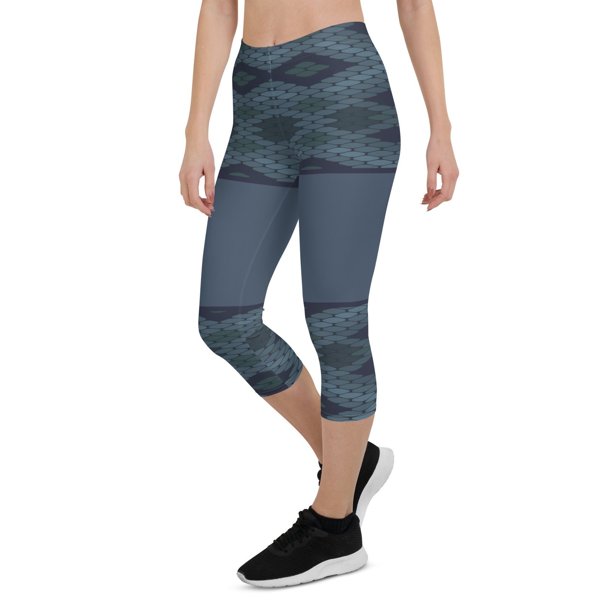 These Blue Prism capris are not just comfortable, they're also designed to keep you moving in style! With a trendy diamond-scale pattern in varying shades of blue, you'll feel energized and ready to take on any workout.