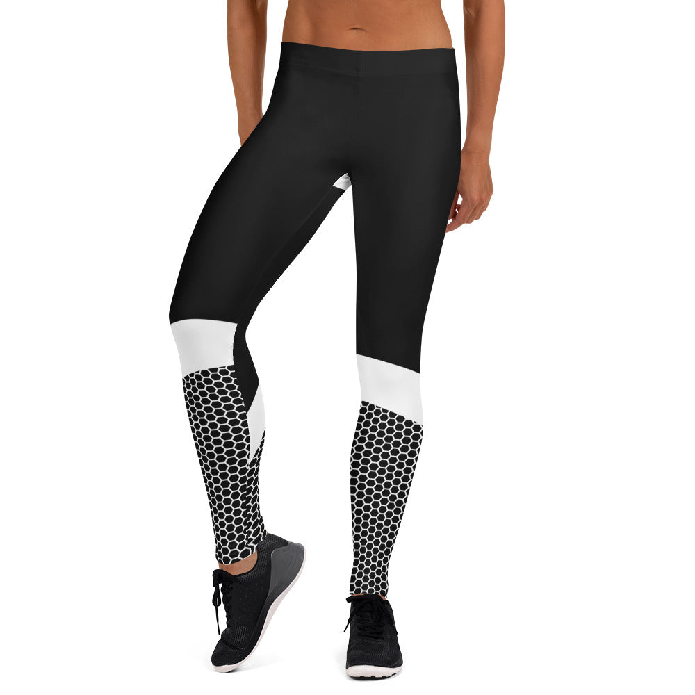 Meet the FiberFlex Leggings, your ultimate companion for gym workouts and everyday errands. These leggings are not just about making a fashion statement, they're about providing the comfort and support you need for any activity.