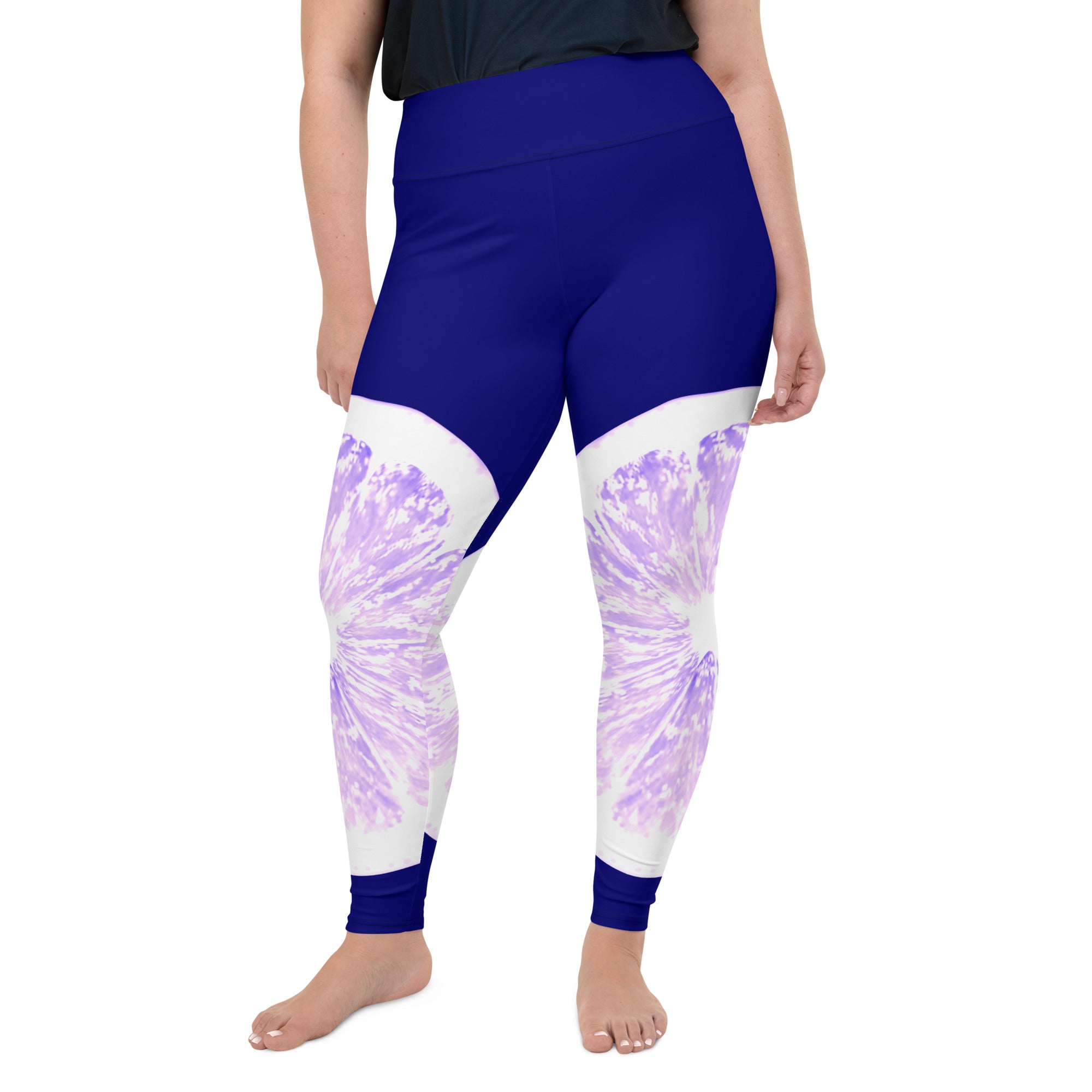 Introducing the Citrus Burst plus size leggings, the perfect mix of fun and comfort! The playful grapefruit design pops against the rich blue background, while the soft microfiber yarn ensures maximum comfort and flexibility.