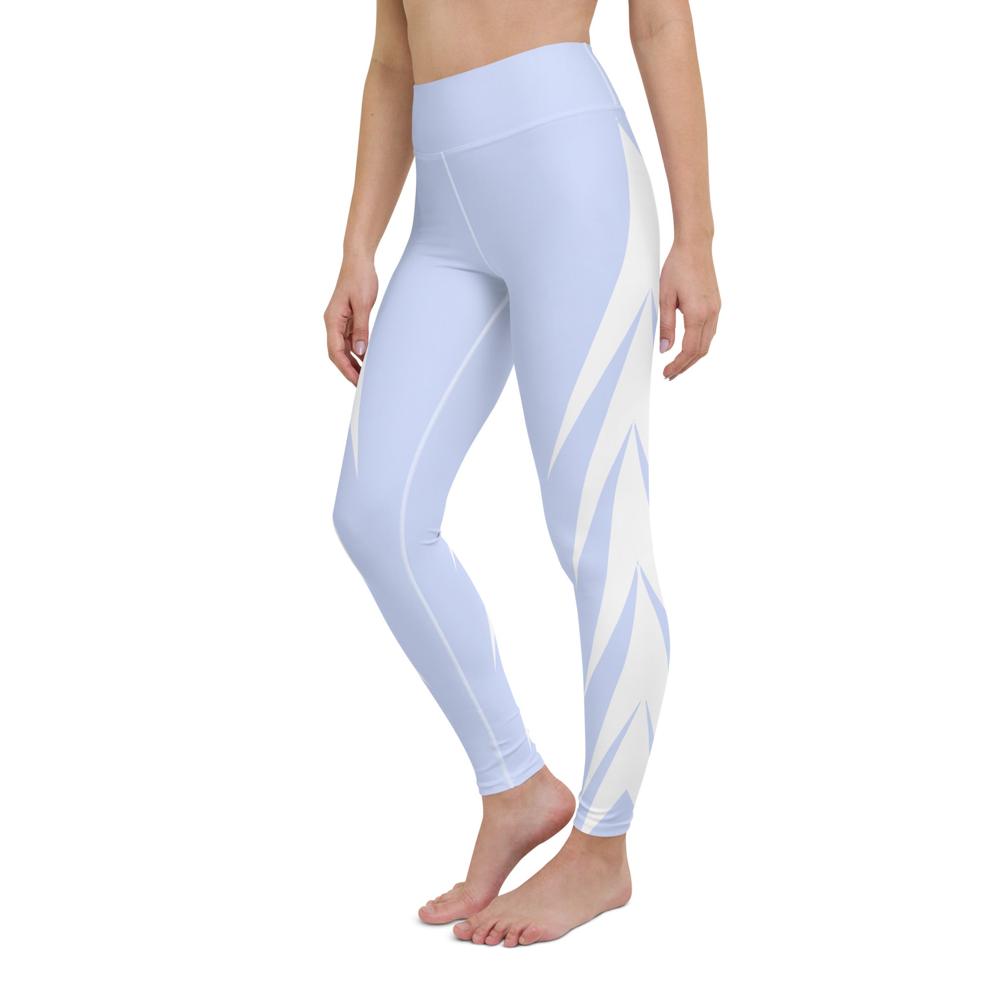 Experience unparalleled comfort during your yoga practice with these super soft and stretchy Altitude leggings. Perfect for any level of yogi, order now and elevate your practice to new heights.